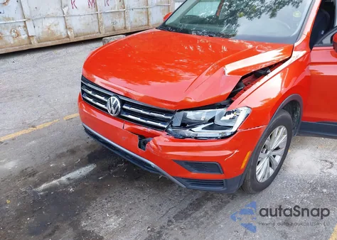 2018 Volkswagen Tiguan 2.0T S z USA, uszkodzony, nr VIN 3VV0B7AX8JM074622
